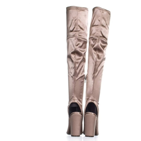 Guess Shoes - Picture 3 of 4